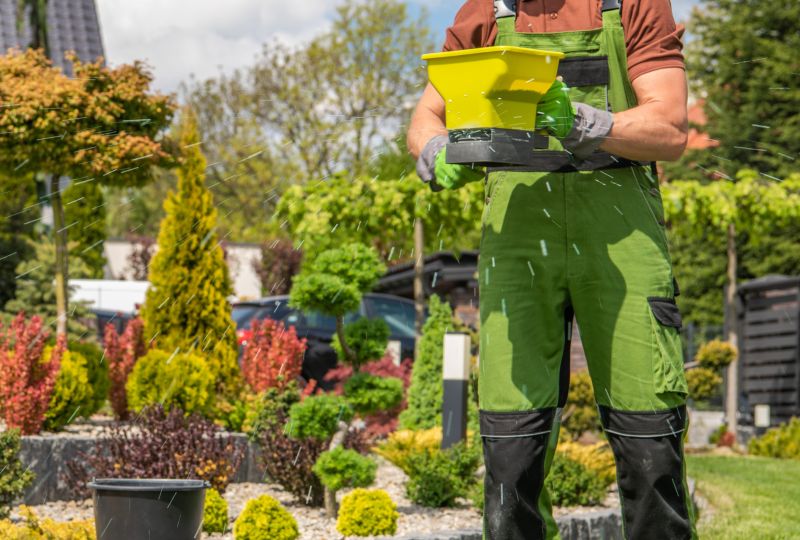 Landscape Fertilizing Service in Honolulu, HI