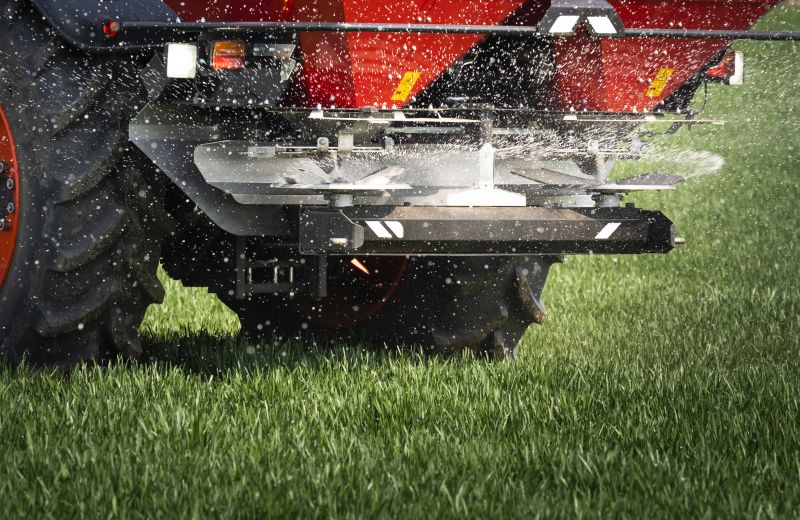 Topdressing Service in Ventura County, CA